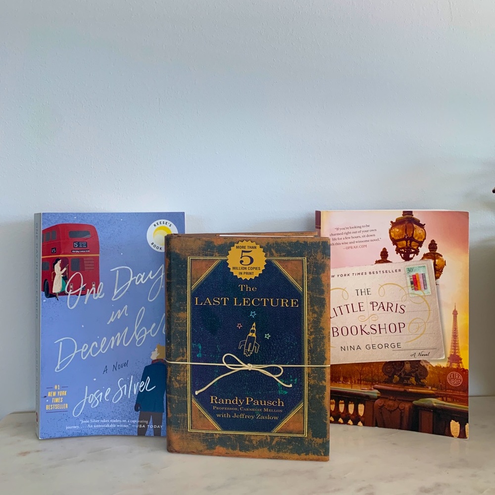 Beach book bundle ☀️🏖 📕